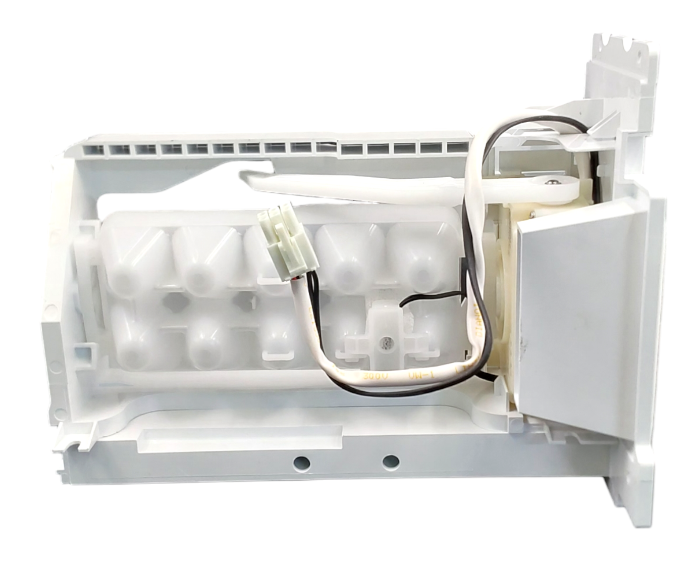 New Miele Refrigerator Ice Maker 9000748237 Same Day Shipping & 60 Days Warranty